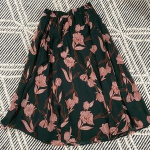 Never worn A-line pleated skirt